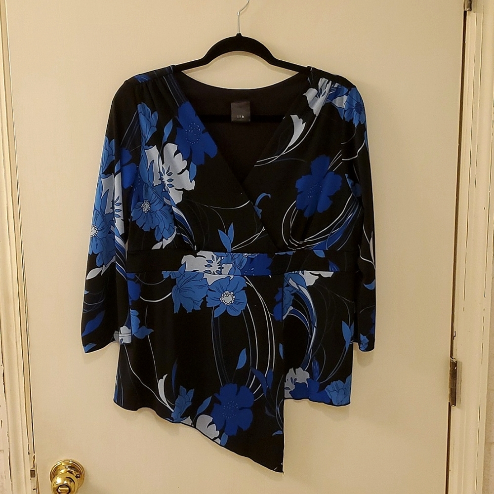 J.T.B. Ladies Blouse size Xl 3/4 sleeve